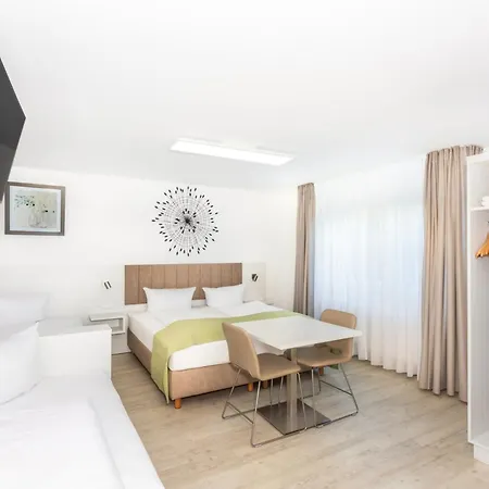 Hotel&gästehaus Im Ziegelweg Garni 3* Rust