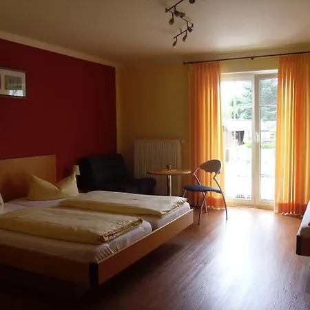 Szálloda & Gaestehaus Im Ziegelweg Klimatisiert Eintrittskarten Fuer Den Europa-park Erhalten Sie Garantiert Ueber Uns Rust