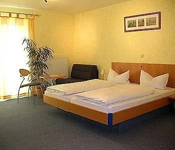 Hotel&gästehaus Im Ziegelweg Garni