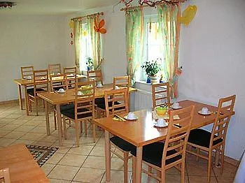 Hotel Hotel&gästehaus Im Ziegelweg Garni 3*