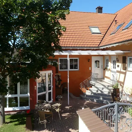 & Gaestehaus Im Ziegelweg Klimatisiert Eintrittskarten Fuer Den Europa-park Erhalten Sie Garantiert Ueber Uns Ξενοδοχείο 3*